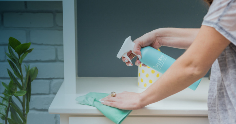 ThreeMain Creates Plastic-Free Cleaning Products banner image